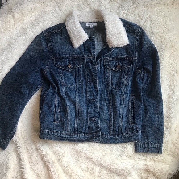 Good American NWOT Sherpa Boyfriend Denim Jacket - Picture 3 of 8